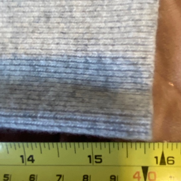 Banana republic merino blend sweater. Sz XS - Picture 13 of 16